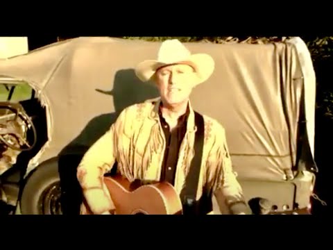 Köteles István - Dupla KáVé - Országút/Country Roads - Official Video