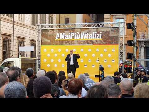 Vito Crimi | #MaiPiùVitalizi | Piazza Santi Apostoli | Roma