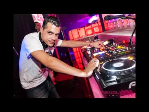 Diego Gonzalez @ Bunker - New Guass - Marzo 2013