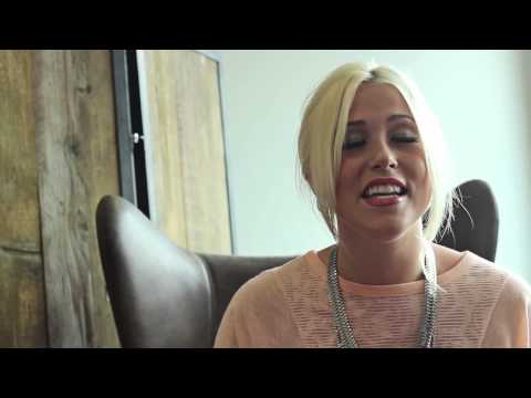 Amelia Lily - 'California' - Dropout Live | Dropout UK