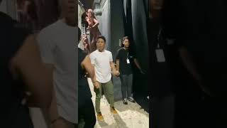 Download lagu pemanasan sambil ngerokok #arielnoah #noah #noahband mp3