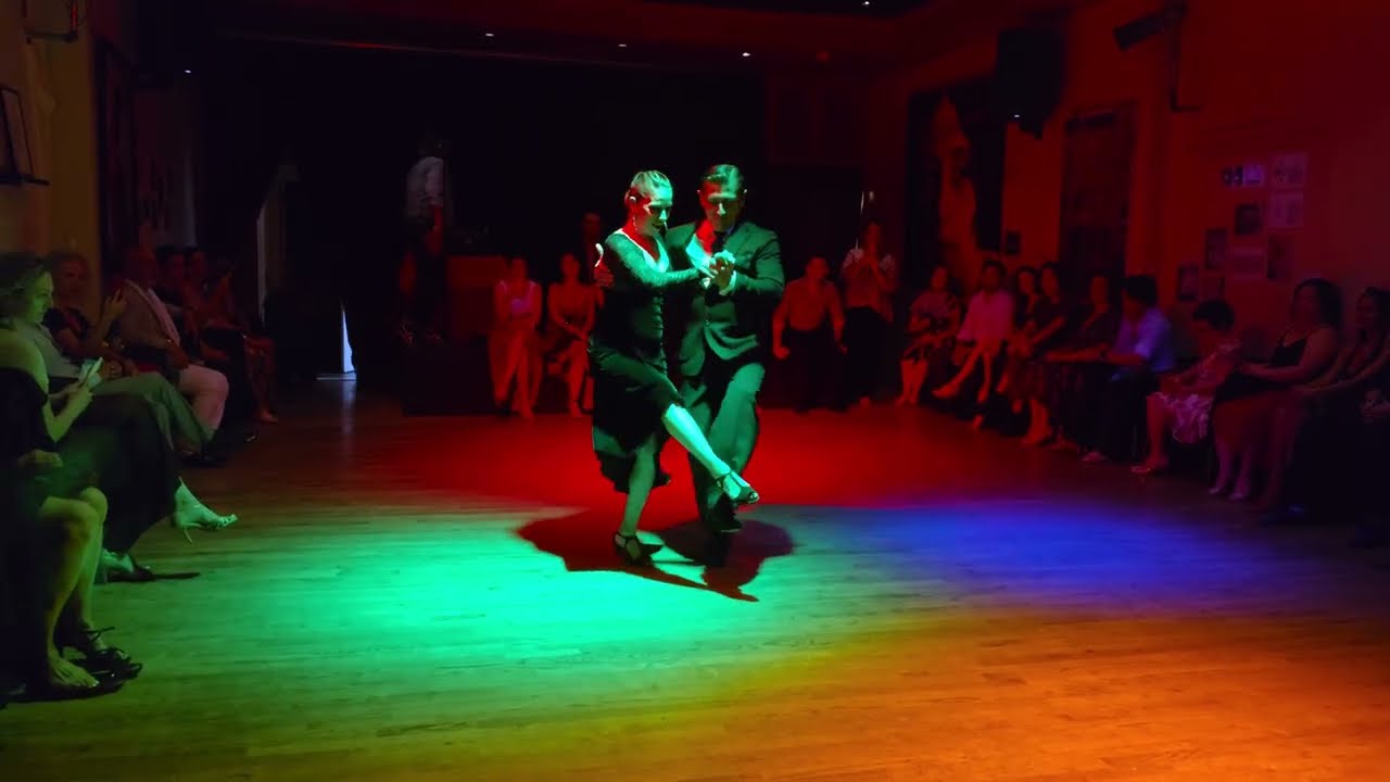 Argentine Tango - Vals & Zamba: Alejandra Armenti & Daniel Juárez @ Tango La Nacional -  Olga