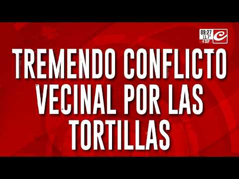 Denuncia que su vecino no la deja vender tortillas en la vereda