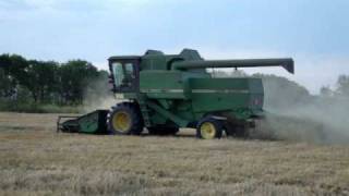 preview picture of video 'John Deere 8820'