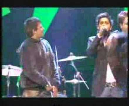 Jay Sean Rishi Rich  - Got my eyes on u LIVE remix (at MOBO)