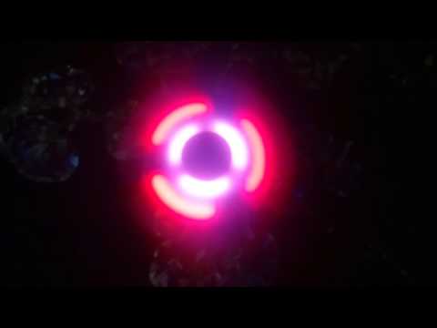 Спиннер(необычный)! Если спиннер подключить к Bluetooth и зайти к себе в музыку продолжение в опи.