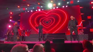 Human Nature: Christmas Motown &amp; More "Baby I Need Your Loving" in Las Vegas on December 17, 2021