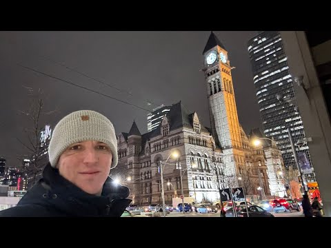 Toronto LIVE: Friday Night Downtown Coldness