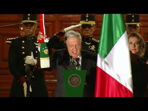 Mexican president's first 'El Grito' kicks off Independence Day celebrations | AFP