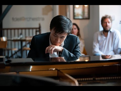 Louis Schwizgebel - Debussy Estampes, Mussorgsky Pictures at an Exhibition - Fidelio Orchestra Cafe