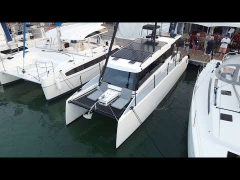 New Hopyacht 30 - The Littlest Catamaran that Could! [Narrated Walkthrough]
