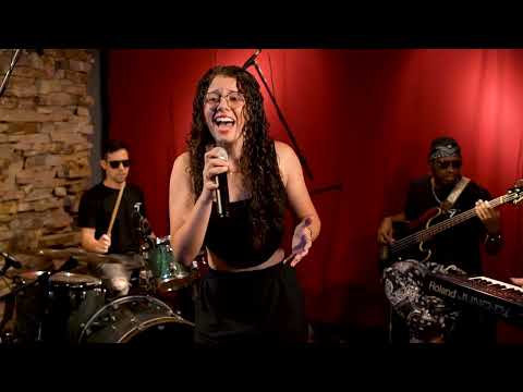 Crazy (Gnarls Barkley) - Cover by Nathalia Nirelli