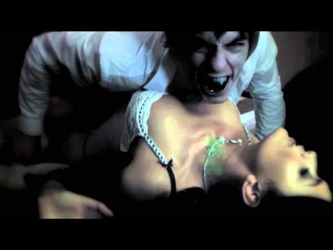 Lee Loveless: Vampire video for tooth care