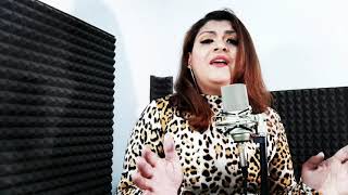 Video de Dessiree Pereira Cantante crossover 