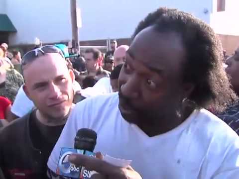 DEAD GIVEAWAY Charles Ramsey ORIGINAL interview, rescuer of Amanda Berry