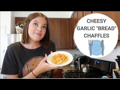 Cheesy Garlic Bread Chaffles // Collab with ErinDoesTheKeto!