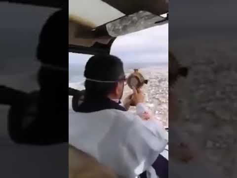 Priest Shoots Star Wars Lasers