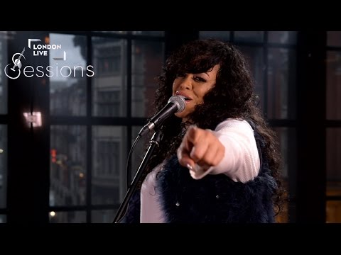 Stacy Francis - Roar (Katy Perry)  |  London Live Sessions