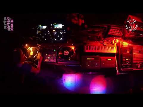 United We Stream #17      about blank 096844 017 A