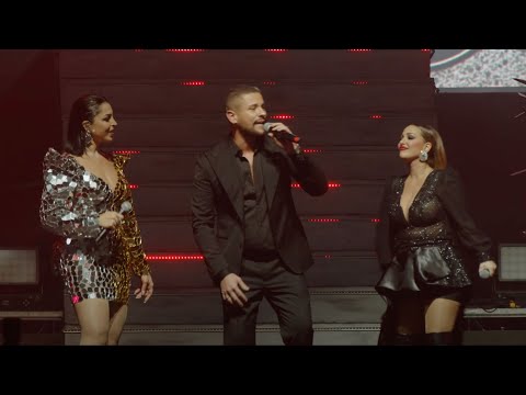 NANCY COPPOLA, STEFANIA LAY & RICO FEMIANO - Io So Guaglione (LIVE PALAPARTENOPE)