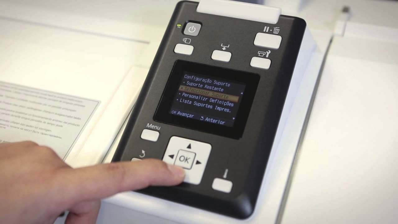 Como ajustar a tensão da mídia no painel da impressora F7070