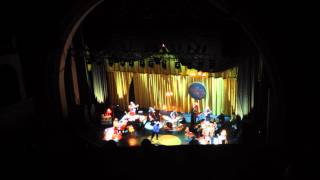 Hugh Laurie &amp; the Copper Bottom Band - &quot;Send me to the &#39;lectric chair&quot; @ Le Grand Rex - 09/07/13.