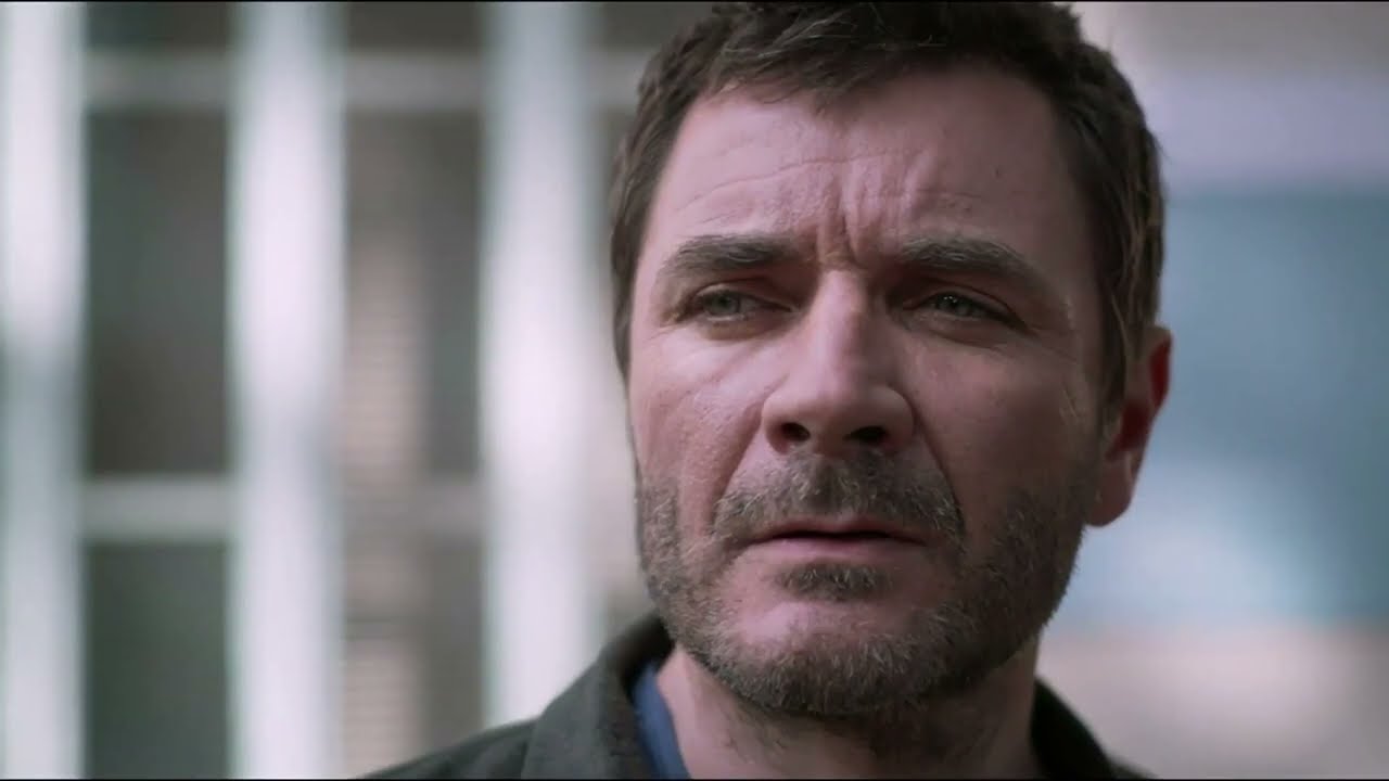 Trailer oficial de Ligações do Passado