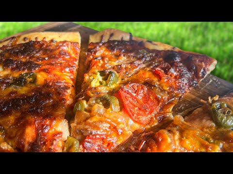 A MELHOR pizza estilo pub de pepperoni