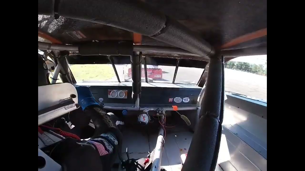 Hudson Speedway: Street Stocks Feature #1 (Car #7, JT Cashman)
