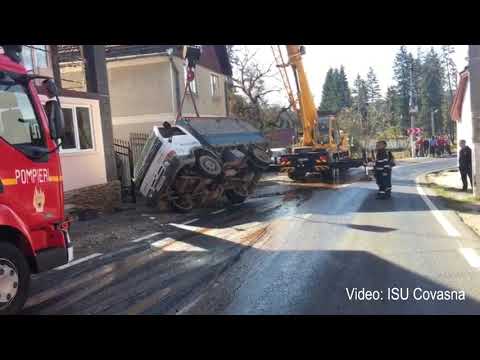 Autoutilitara rasturnata Valcele, jud. Covasna