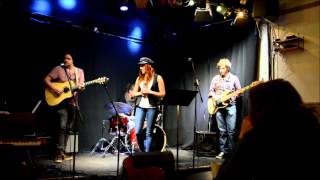 Jenny Lindgren, Dansa på min grav