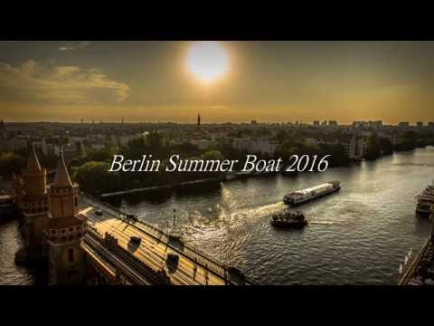 Berlin Summer Boat 2016