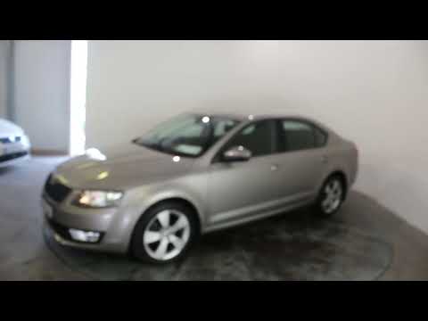 Skoda Octavia 1.6 TDI CR 105BHP Elegance - FULL SE - Image 2
