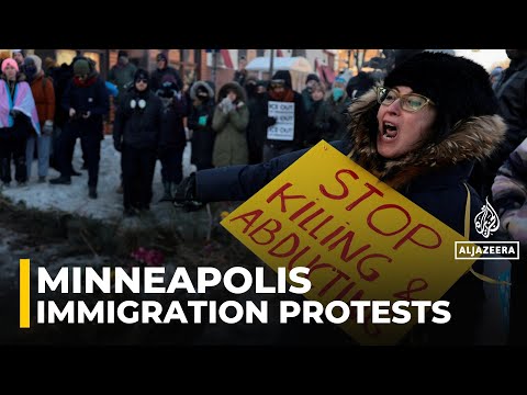 Minneapolis immigration protest: Calls for arrest of agents involved in shootings