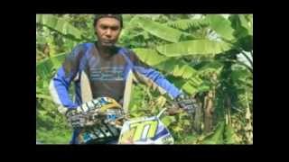 preview picture of video 'Jakarta Motocross Family Practice Makes Better event Not Perfect'