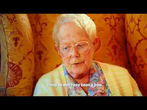 After Life (season 2) - 100 year old lady