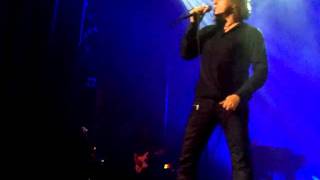 De Kast, In de wolken.