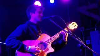 Boy In The Bubble - Alec Benjamin