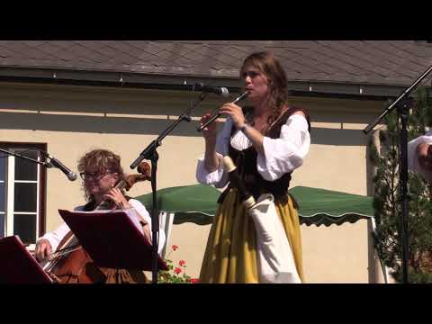 ŠUMPERK-FOLKLORNÍ ODPOLEDNE: Kapela Rabušša z Přerova (2.)