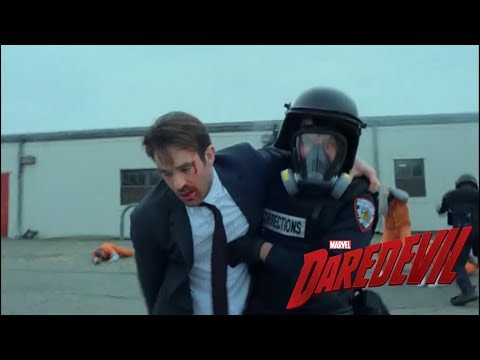 Prison Escape! (Part 4/4) | Daredevil | Season 3 - Episode 4
