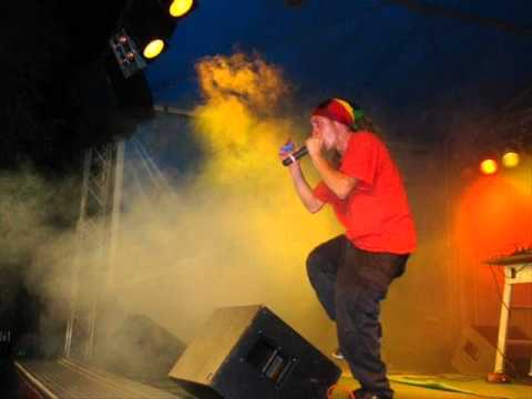 RebelKing & Flowsta Outta Controll.wmv