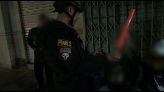 Download lagu Drinking Alcohol on the Sidewalk, Prabu Team Disperses These Youths - 86 mp3