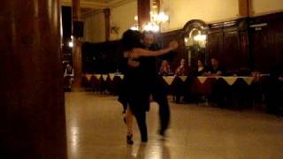 El Puchu y Yuyú Herrera ( en "La Ideal")