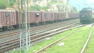 preview picture of video 'Ambikapur Sahdol passenger departure for boridand junction'