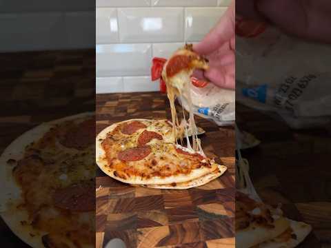 Tortilla pizza 🍕 #shorts