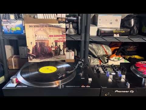 The Night The Lights Went Out In Georgia - Pete Schofield & The Canadians (1974)