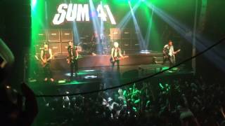 Download lagu SUM 41 - No Reason HD (Live in Buenos Aires - 13/12/2015) mp3