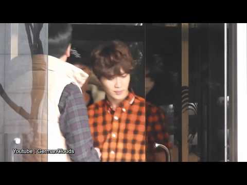 샤이니 SHINee Music Bank leaving KBS building 130329