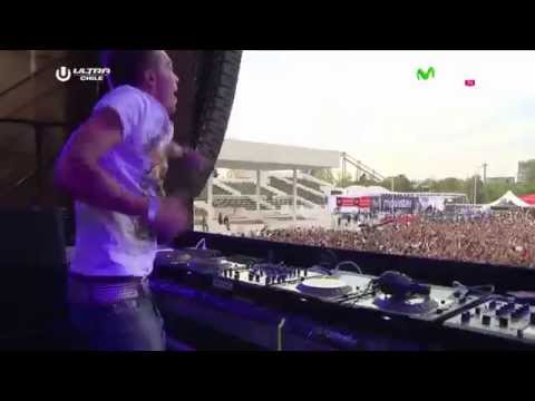 Headhunterz @ Ultra Music Festival Chile 2014.
