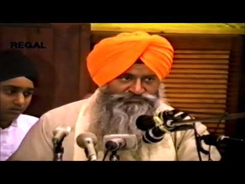 Prof. Darshan Singh - Gur Ki Moorat Man Meh Dhyaan (with Katha)